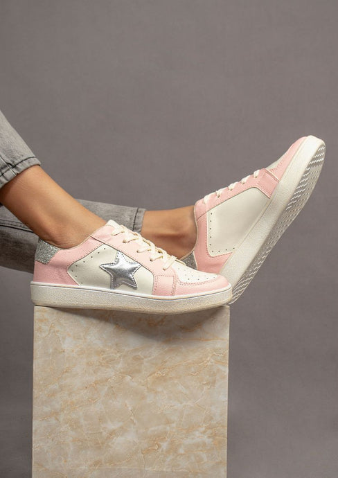 Gimme The Goods Sneaker Pink