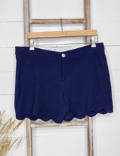 Load image into Gallery viewer, Lauren James Scalloped Textured Shorts