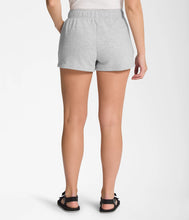 Load image into Gallery viewer, The North Face Women&#39;s Half Dome Fleece Shorts Lt Grey Heather