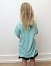 Load image into Gallery viewer, Lulu Mac YOUTH Camo Logo SS Tee in Chalky Mint