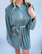 Load image into Gallery viewer, Pretty Little Poison Pleated Button Down Shirt Dress Olive