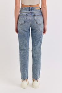 Hideaway Distressed Mom Jeans