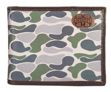 Load image into Gallery viewer, Mississippi State Bulldogs Bifold Old School Camo Leather Wallet: Green/Gray