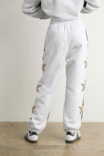 Load image into Gallery viewer, Don&#39;t Let Me Down Color Sweatpants with Star Detail in Black/Grey