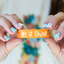 Load image into Gallery viewer, Let it Shine Kids Stretchy Bracelet