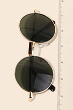 Load image into Gallery viewer, Retro Round Sunglasses Black/Black