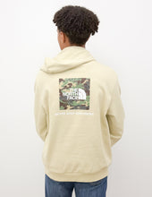Load image into Gallery viewer, The North Face Men's Evolution Box Camo Hoodie in Gravel