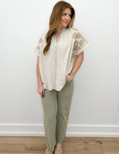 Load image into Gallery viewer, Don't Know What To Say Blouse Top