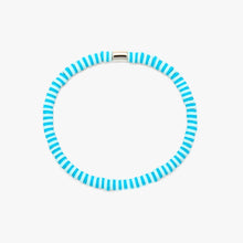 Load image into Gallery viewer, Puravida Canal Blues Seascape Vinyl Disc Stretch Bracelet