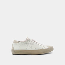 Load image into Gallery viewer, The Mia Sneakers in White