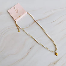 Load image into Gallery viewer, Pearl and Gold Bauble Heart Necklace