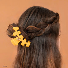 Load image into Gallery viewer, Teleties Classic Medium Hair Clip-Chip N Dale