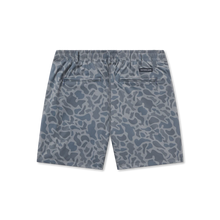 Load image into Gallery viewer, Southern Marsh Men&#39;s Billfish Lined Performance Short Light Blue Camo