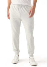 Load image into Gallery viewer, Vineyard Vines Calmwater Joggers in Ultimate Gray