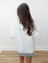 Load image into Gallery viewer, Lulu Mac Stitch Sweatshirt in White/Green
