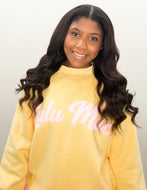 Lulu Mac Script Sweatshirt in Butter/Lt Pink