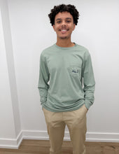 Load image into Gallery viewer, Vineyard Vines Marsh Dog LS Tee