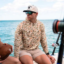 Load image into Gallery viewer, Burlebo Men's Performance Hoodie in Venado Camo