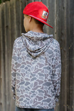 Load image into Gallery viewer, Burlebo Classic Deer Camo Youth Performance Hoodie