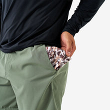 Load image into Gallery viewer, Burlebo 7" Everyday Shorts in Light Sage with Brush Country Pockets