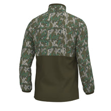Load image into Gallery viewer, Local Boy Fielder Quarter Zip Pullover in Green Leaf