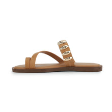 Load image into Gallery viewer, Vintage Havana Holly Cowire Shelled Toe Loop Sandal