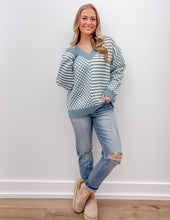 Load image into Gallery viewer, See The Sky Frenchy Checker Pattern Drop Shoulder in Ivory/Blue