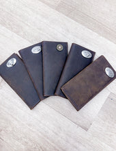 Load image into Gallery viewer, Light Brown Crazy Horse Buck Wallet