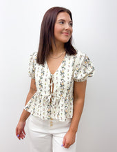 Load image into Gallery viewer, What Do I Do Floral Blouse Top