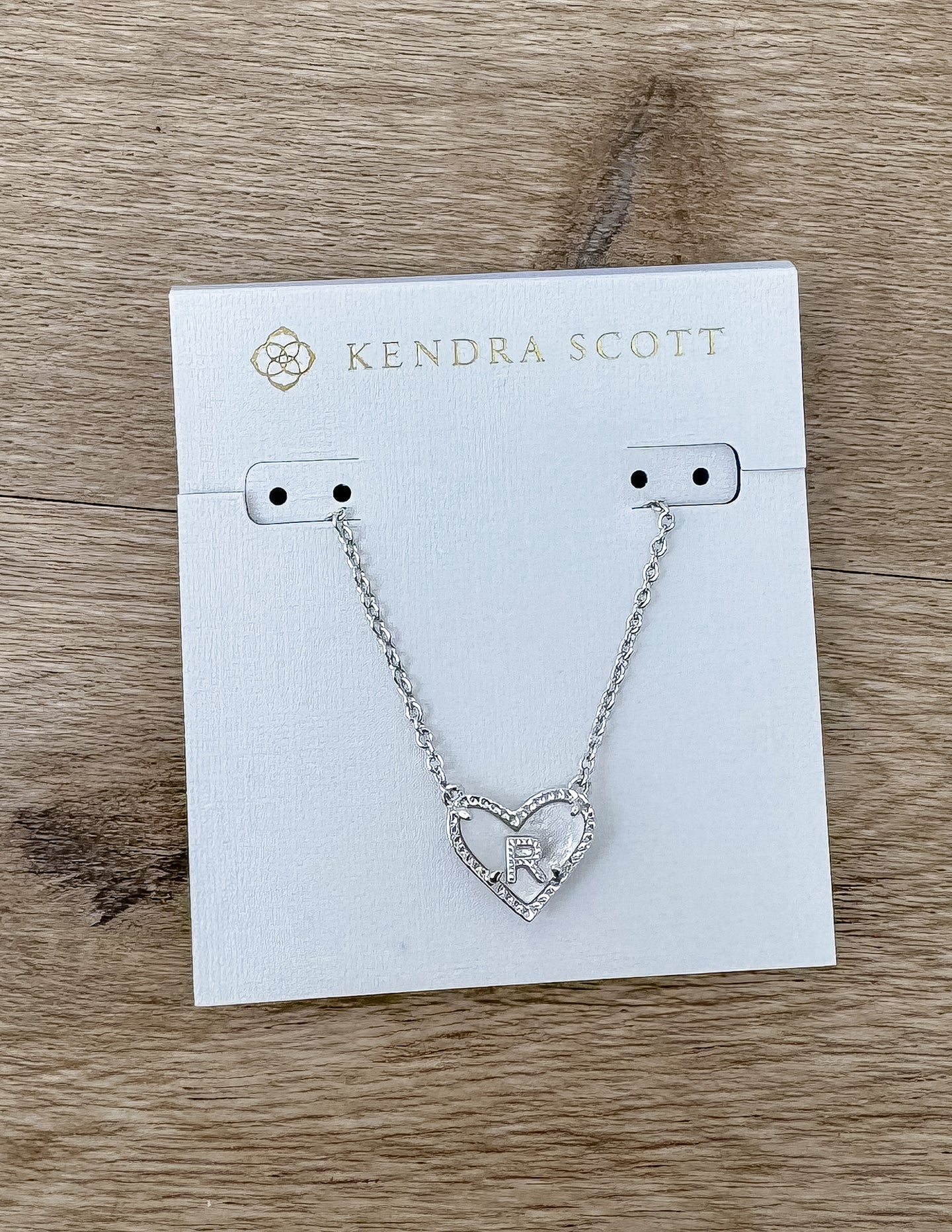 Kendra Scott Heart Letter R Necklace in Silver/Ivory MOP