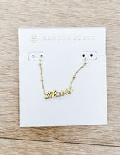 Load image into Gallery viewer, Kendra Scott Lil Sis Pendant Necklace in Gold/Freshwater CLTRD Pearl
