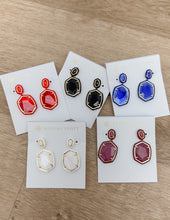 Load image into Gallery viewer, Kendra Scott Daphne Enamel Frame Drop Earrings in Gold White MOP