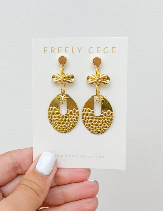 Everyday Mini Bow with a Star Earrings