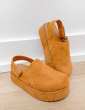 Load image into Gallery viewer, Let&#39;s Go Girls Slingback Clogs in Tan