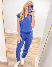 Load image into Gallery viewer, Southern Shirt Women&#39;s AstroKnit V Neck SS Top in Windsor