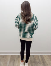 Load image into Gallery viewer, The Striped Fleece Exposed-Seam Sweatshirt in Hunter Green