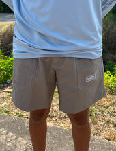 Load image into Gallery viewer, Aftco Original Fishing Shorts Long-Oak