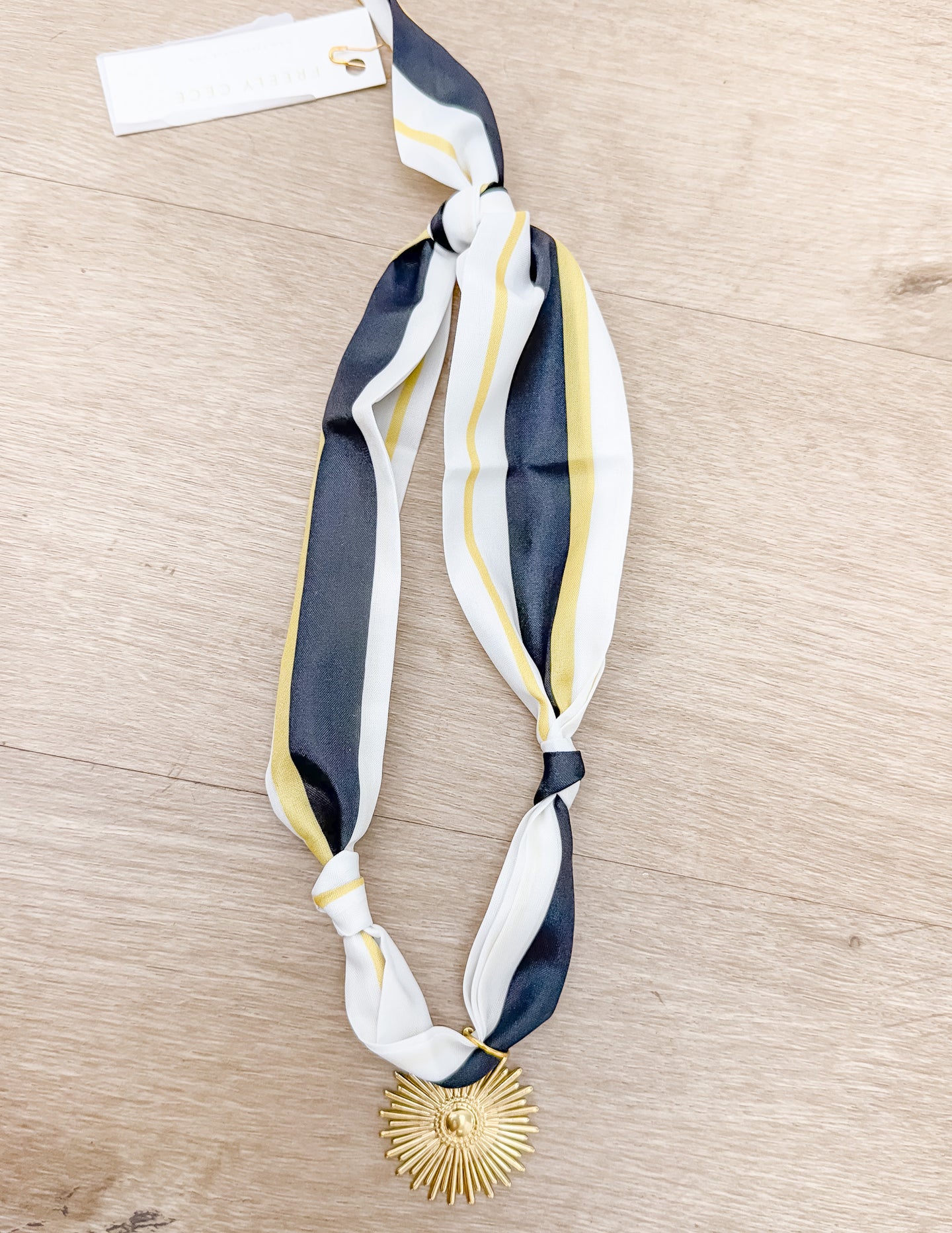 Need Me Scarf Necklace in Black and Gold