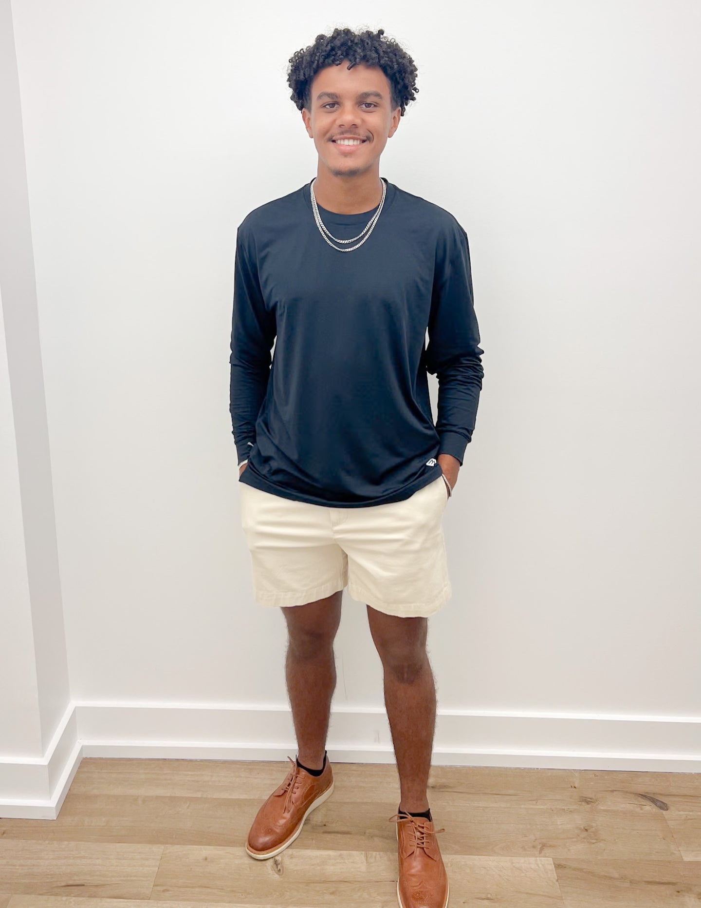 Burlebo Go To Tee Long Sleeve in Midnight Black