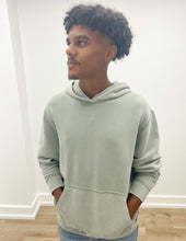 Load image into Gallery viewer, Vineyard Vines Surf Hoodie in Dune Grass