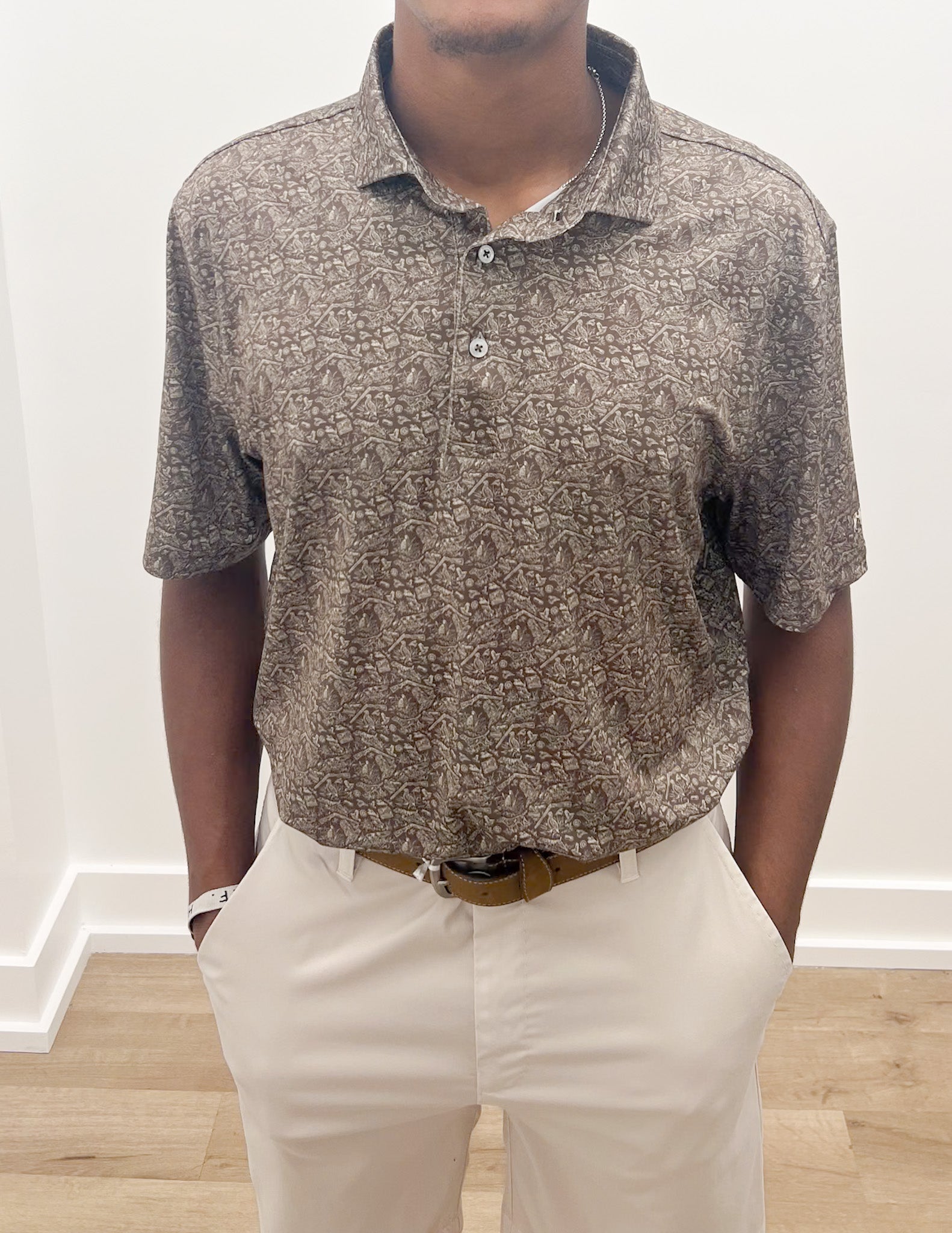 Southern Point Co. Pattern Performance Polo in Gunstock – Versatile Boutique