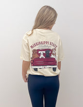Load image into Gallery viewer, Mississippi State Best Friends SS Tee in Ivory