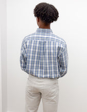 Load image into Gallery viewer, Vineyard Vines Washashore Plaid Perfect Wash Shirt in Dune Grass
