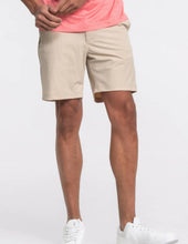 Load image into Gallery viewer, Southern Shirt Co. Men&#39;s Momentum Performance Chino Oxford Tan