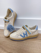 Load image into Gallery viewer, Vintage Havana Next 2 Sky Blue Sneakers