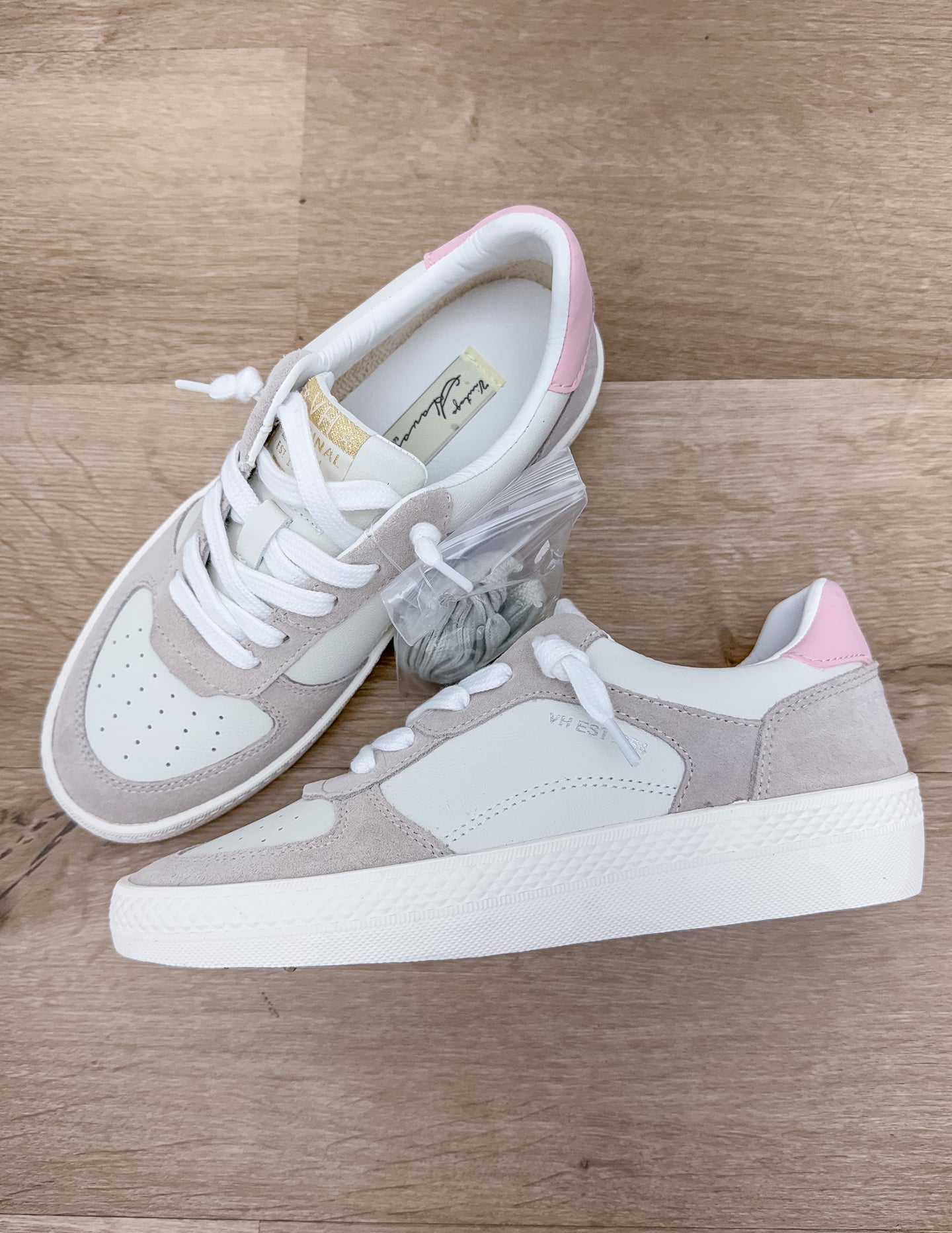 Vintage Havana Fast 7 Grey Suede with Pink