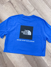 Load image into Gallery viewer, The North Face Men’s SS Evolution Box NSE Tee in Hero Blue