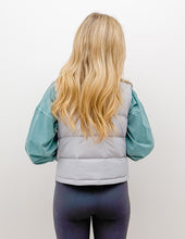 Load image into Gallery viewer, The North Face Women&#39;s Hydrenalite Down A-Line Vest in Blue Flax