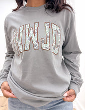 Load image into Gallery viewer, Addyson Nicole Company WWJD Camo Print LS Tee in Grey