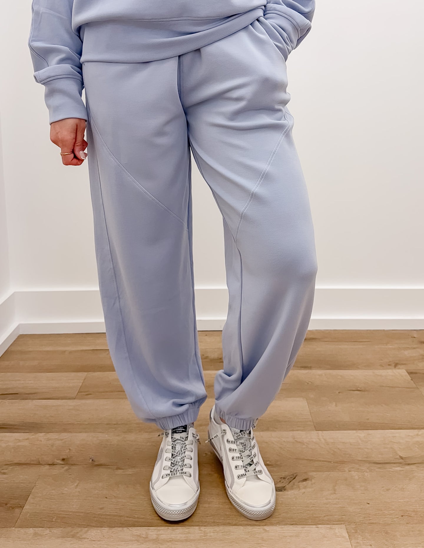 Feel The Thunder Scuba Low Rise Joggers in Blue